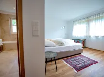 Ferienwohnung mit 2 Schlafzimmern und Garten - Apartments Villa Valeria