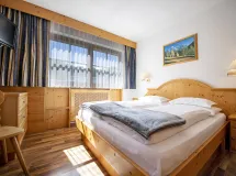 Ferienwohnung mit 3 Schlafzimmern und Garten - Apartments Miara