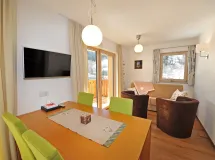 Appartamento bilocale con balcone - Apartments Cesa Leni