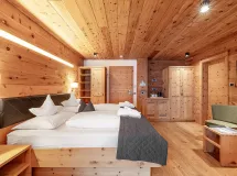 JUNIORSUITE DOLOMITES DELUXE - Garni Chalet Elisabeth - dolomites alpin & charme