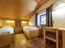 Ferienwohnung mit 3 Schlafzimmern und Panoramabalkon - Apartments Pizaut