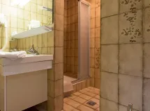 Ferienwohnung mit 2 Schlafzimmer und Garten - Apartments Meisules