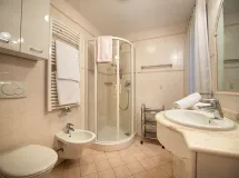 Two-Bedroom Apartment - Apartments Cësa Carolina