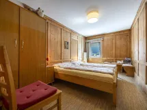 Ferienwohnung mit 3 Schlafzimmer und Balkon - Apartments Smidl