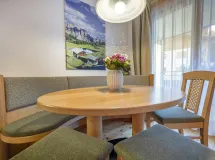 Ferienwohnung mit 2 Schlafzimmer, 2 Bäder und Terrasse mit Langkofelblick - Apartments Marienstern