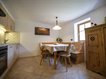 Appartamento originale tirolese con 2 camere da letto e terrazzo con vista montagna - Schoenau Bio & SPA Family Apartments