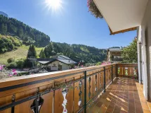 Two-Bedroom Apartment with balcony at the Saslong Cableway - Apartments Pivan