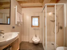 Geräumige Ferienwohnung mit 2 Schlafzimmern und Balkon - Apartments Bea