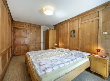 Ferienwohnung mit 3 Schlafzimmer und Balkon - Apartments Smidl
