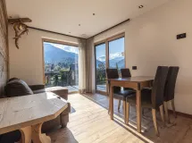 Ferienwohnung mit 2 Schlafzimmer und Terrasse - Apartments Chalet Berna