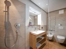 Ferienwohnung mit 2 Schlafzimmer und Wintergarten - Apartments Cësa Ploner