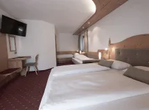 Camera quadrupla - Garni - B&B Alba