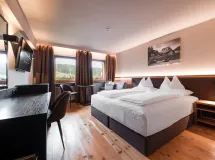 Doppelzimmer superior mit Blick auf den Langkofel - Monte Pana – Dolomites Hotel