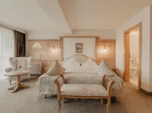 Classic + - Hotel Portillo Dolomites 1966'
