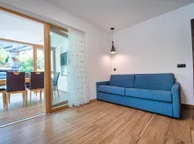 Ferienwohnung mit 2 Schlafzimmer und Wintergarten - Apartments Cësa Ploner