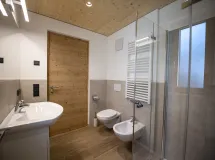 Ferienwohnung mit 1 Schlafzimmer & Südbalkon - Apartments Dami