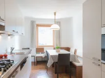 Ferienwohnung mit 3 Schlafzimmern, 3 Bäder, Balkon - Apartments Cësa Zotlin