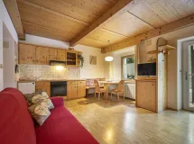 Ferienwohnung mit 2 Schlafzimmern im Zentrum von St. Ulrich - Apartments Romy
