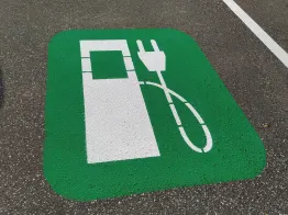 E-Fast Charging station Tennis