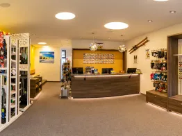 HIRE SKI 2000