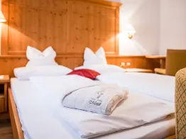 Garni-Hotel Mezdi Wellness B&B & App.