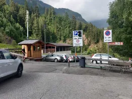 Parking Setil