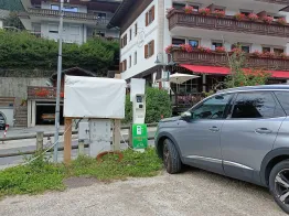 E-Tankstelle Parkplatz La Tambra