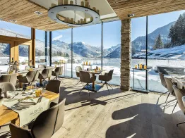 Hotel Albion Mountain Spa Resort