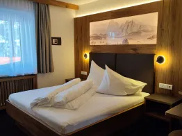 Garni Flurida