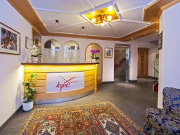 Garni-Hotel Aghel Suites & Apartments