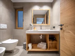 Apartments Cësa Elmarino
