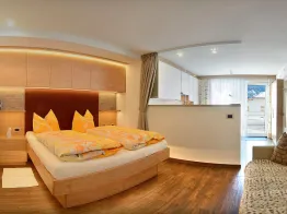 Apartments Mujnei
