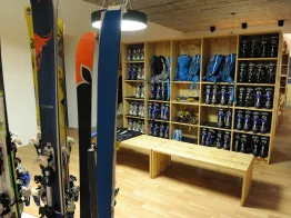 Skischool Rental Catores 