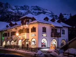 Dolomiti Adventures Sport & Fashion