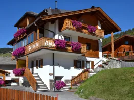 Apartments Jolanda