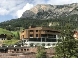 Hotel Chalet S Dolomites