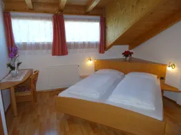 Apartments Tinahof - Agriturismo Lardschneider Ivan