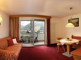 Hotel  Plazola