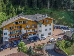 Hotel La Pineta