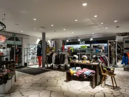Dolomiti Adventures Sport & Fashion