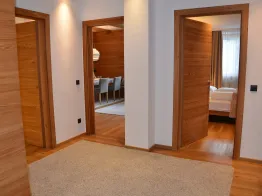 Apartments Riffeser Alma