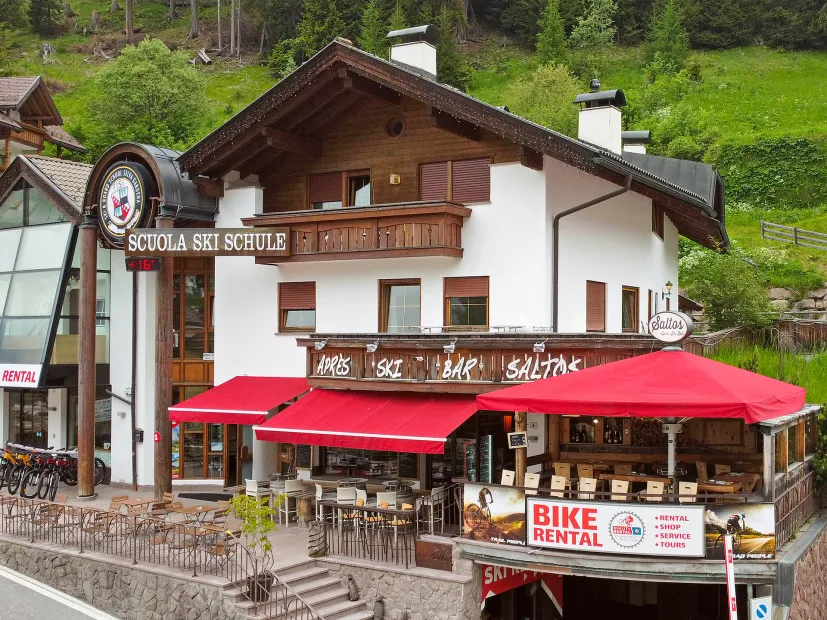 Aprés Ski Bar Saltos