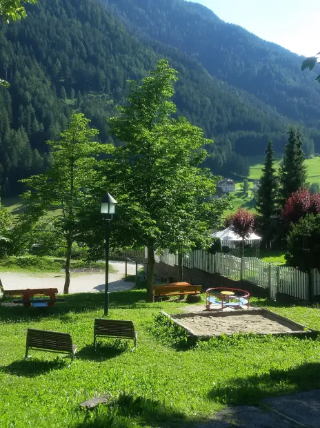 Playground Str. Grohmann