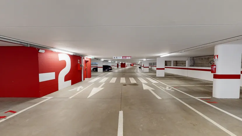 Parking garage Central