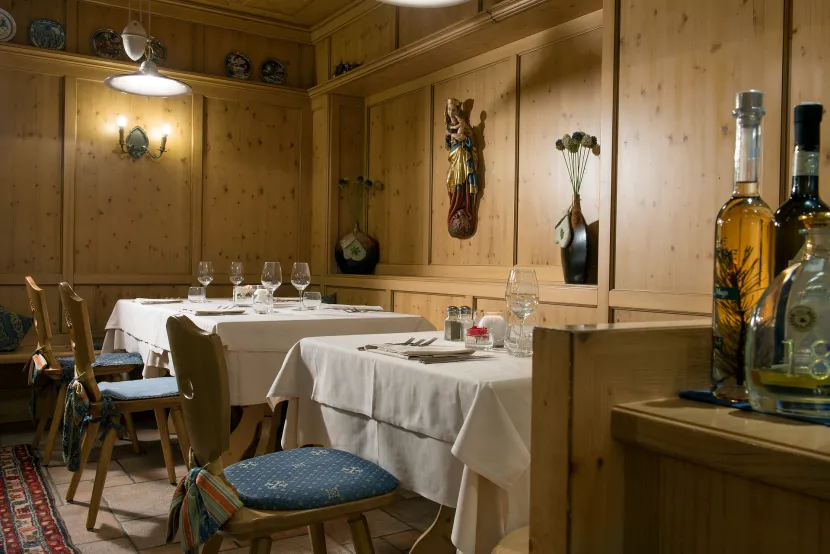 Rigais Restaurant - Hotel Antares