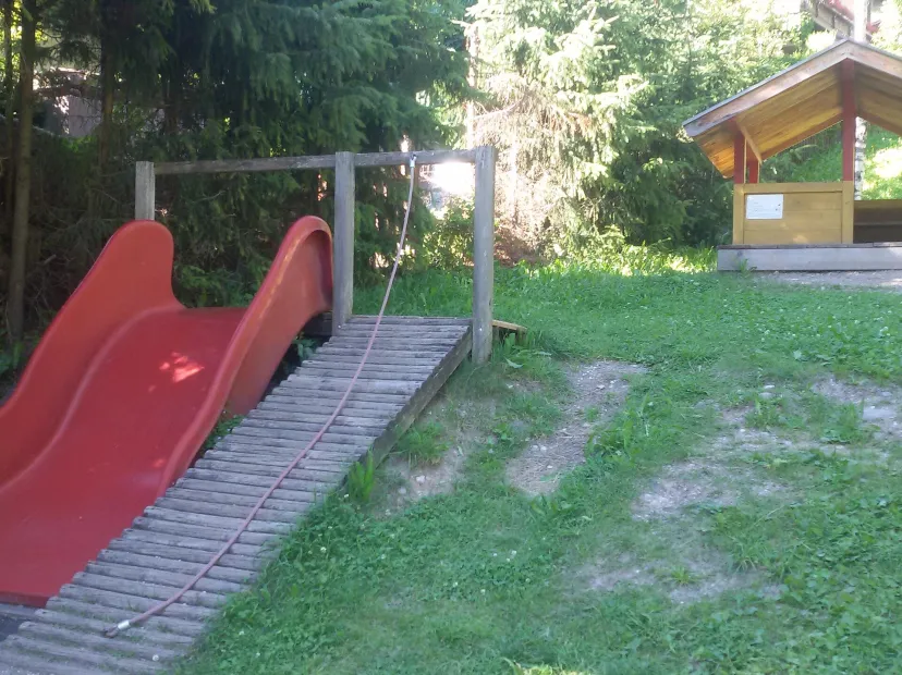 Playground Str. Grohmann