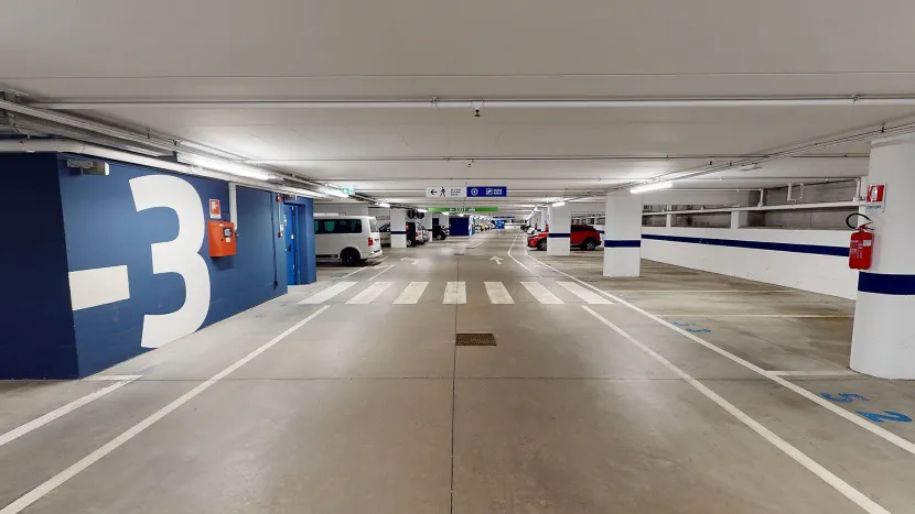 Parking garage Central