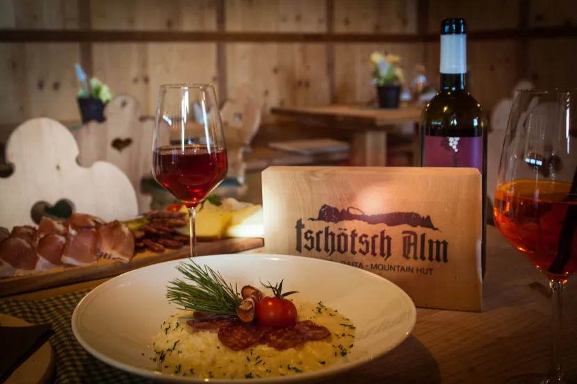 Tschötsch Alm