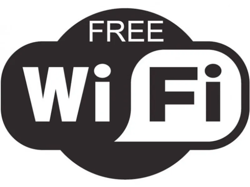 Wifi library "Tresl Gruber" S. Cristina - Church square