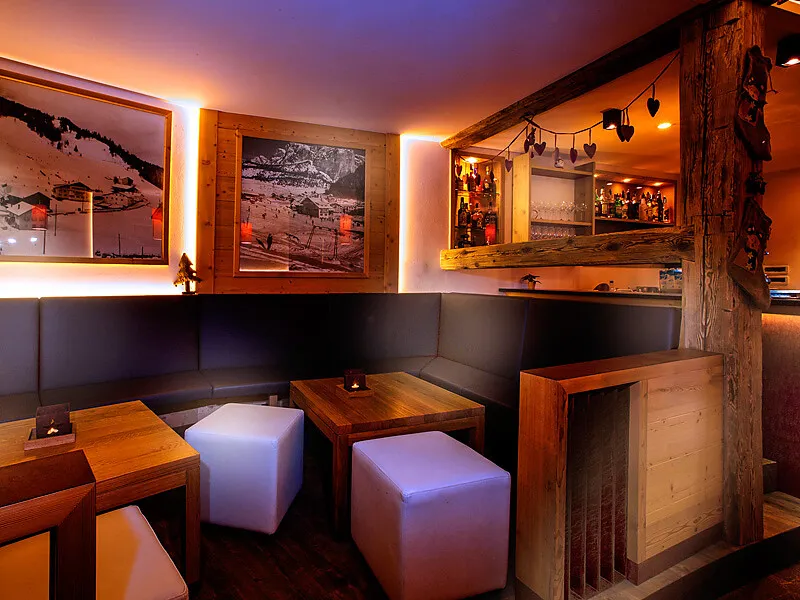 Aprés Ski Bar Saltos